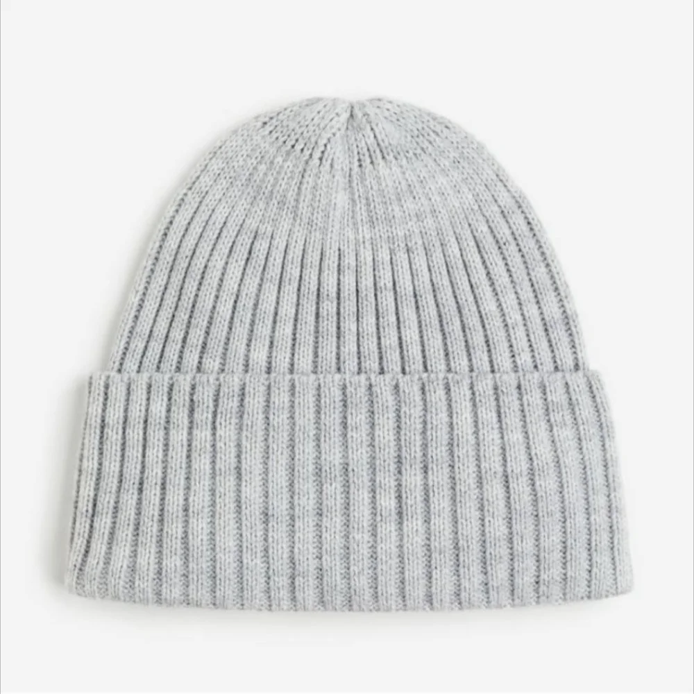 Rib Knit Hat H&M Beanie Wide Foldover Cuff Light Grey NEW with TAGS - Picture 2 of 6